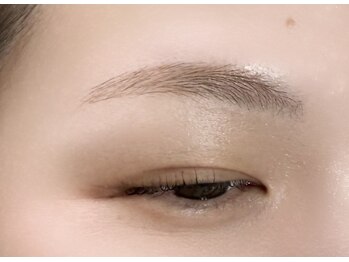 モカ(moca)の写真/まつ毛×アイブロウのセットで叶う似合わせ眉毛！朝のメイク時間短縮をサポート◎