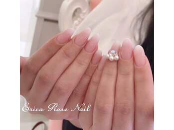 エリカローズネイル 天神本店/ブライダルネイルに！豪華スワロ