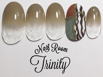 ネイルルーム トリニティ(Nail Room Trinity)/150種類以上選べるアート付