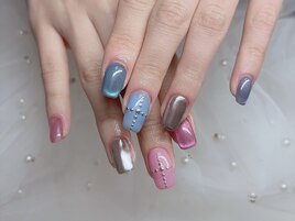 バイカラーマグネットネイル♪