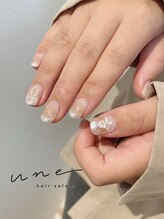 ユヌネイル(une nail)/