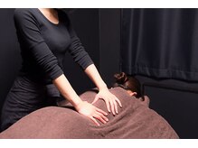 タイ古式だけでなくツボにピンポイントでハマるもみほぐしも人気