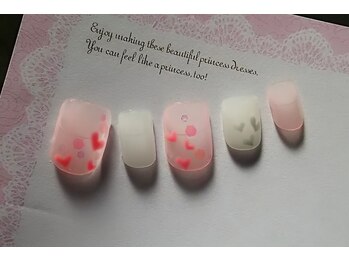 ミア(mia)/シアーカラー☆ハートネイル