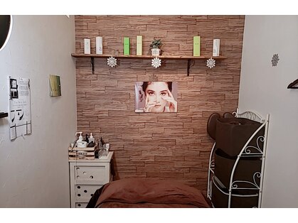 ニュートラル前原店(Neutral by FLEAR)の写真