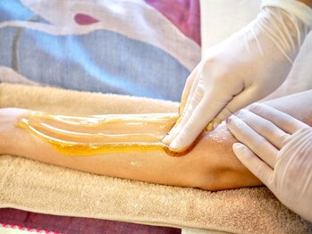 モア30(more30)/【施術風景】シュガーリング脱毛