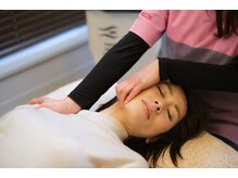 オンリーワン 整体院(Onlyone)の雰囲気（ボキボキしない優しい「全身整体」で姿勢から体を整えます。）