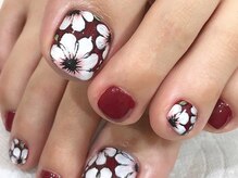 ミーナネイル(miinanail)/フラワーデザインフットネイル