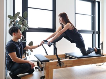 フィットフィースト(FiT FEAST)の写真/《1対1のマシンピラティス×美容整体×筋力トレーニング》整う・締まる・キレイが続く。