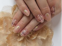 ネイルサロンミキ 横浜(MIKI)/「チェック柄」ネイル　スタッズ