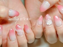 ネイルトップエクル(nail top E CRU)/