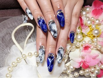 カットアンドスタイル クラウン(Cut & Style Clown)/スカルプやり放題【横浜】