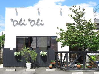 オリオリ(OliOli)/ハローズ南松永店の通りの美容室