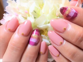 アンベリール ネイルサロンアンドスクール(embellir)/チェックネイル