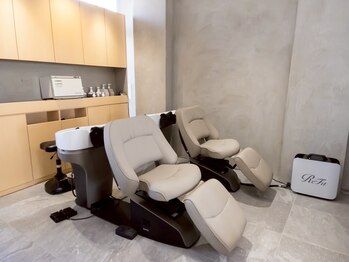 エレメンツ 表参道(ELEMENTS)/最新のプレミアムシャンプー台☆