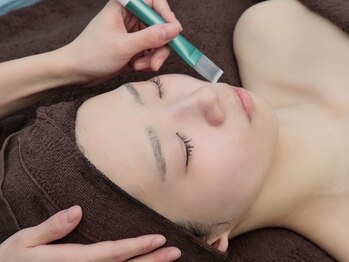 ファゴッド(FaGOD)の写真/韓国で話題!最先端ピーリング【ラミネーションピール】まるでラミネートしたような内側から輝くツヤ肌へ♪