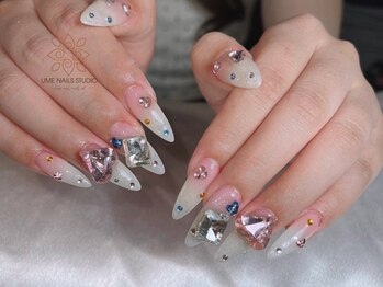 ウメネイルスタジオ(UME NAIL STUDIO)/題長さだしやり放題×つけ放