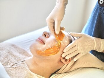 モア30(more30)/【施術風景】シュガーリング脱毛