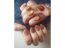 シッカネイル(sicca nail)