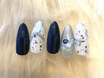 ラブリエ 三軒茶屋(La Briller)/水色マグ＆ネイビー