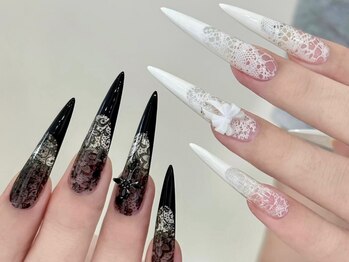 リオラネイル(Liora Nail)の写真/「カワイイ！」の嵐をお爪にも♪画像持ち込みお任せOK！トレンドのワンホンやガーリーネイルもお任せ下さい