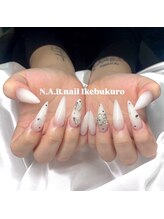 エヌエービー(N.A.B.)/綺麗めスカルプ