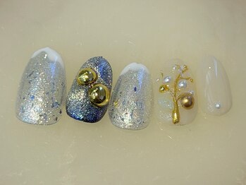 キラキラネイル