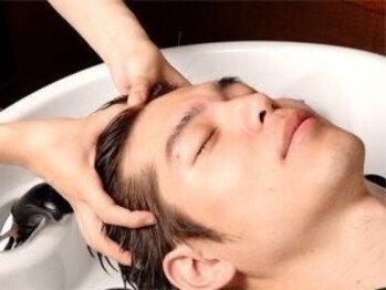 メンズエフディ ファウンデーション(メンズFD)の写真/次世代最新機種導入！スカルプケアから全身ケアまで♪メンズにオススメのトータルビューティーサロン★