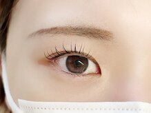 カウンセリングをしっかり行い希望のまつげパーマのデザインに♪