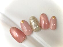 エストリブレ(estLivre)/キャッツアイネイル