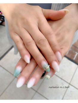 エムシーベル(m.c bell)/