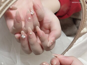 フィオナ 大久保店(Fiona)/お花パーツで春ネイル#新大久保