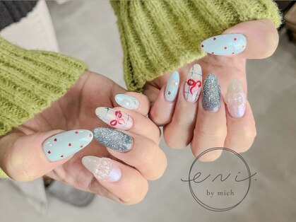 エニ(eni.)の写真