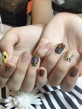 メグ ネイル(megu)/