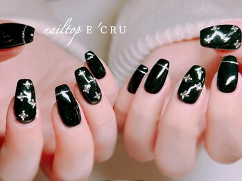ネイルトップエクル(nail top E CRU)/