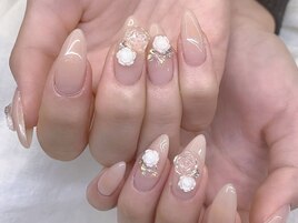 ワンホン定番＊バラで指先に上品