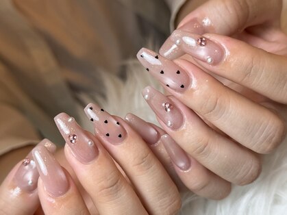 アユラ(AYURA)の写真