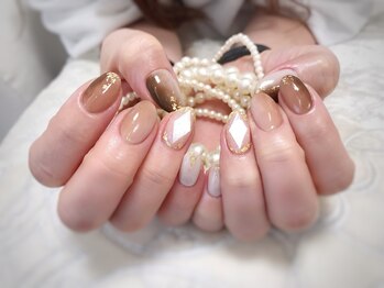ネイルサロン ミニョン(Nail Salon Mignon)/宝石ネイル