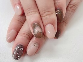(中原)くり抜きハートネイル
