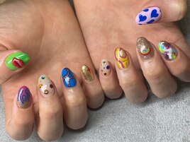 海外ネイル個性