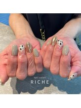 リッシュ ドゥ(RICHE deux)/秋先取り！ダルメシアンネイル！