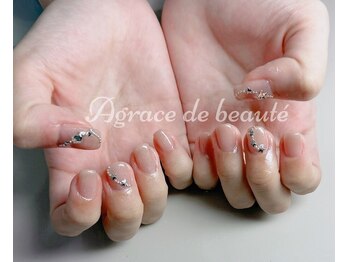 アグラスデボーテ(Agrace de Beaute)/