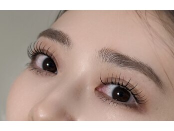 モカ(moca)の写真/モチ抜群のLEDフラットラッシュで長持ち！LEDマツエクとパーマで理想の瞳へ☆