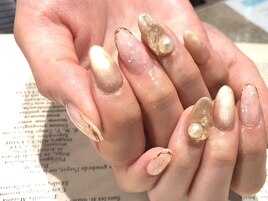 4月select(Q)6,980円/全10種