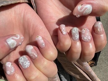 ネイル アトリエ コモード(nail atelier Comodo)/ペイント ［白鳥の湖］