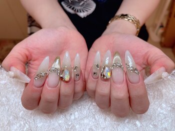 ラメグラデーションネイル