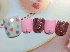 パステルハートホロフットネイル