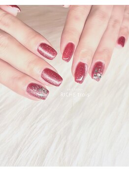 バレンタインボルドーネイル