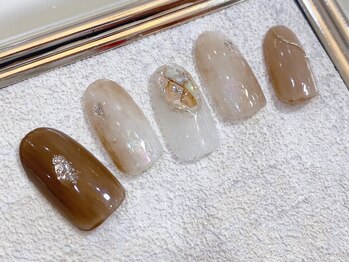 5.6.7月 定額ネイル