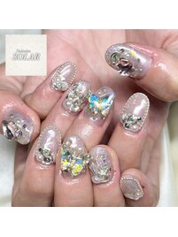 ビジュー☆キラキラネイル