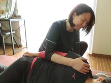 姿勢を整え、目指せ見た目年齢マイナス10歳！肩こり/腰痛/更年期